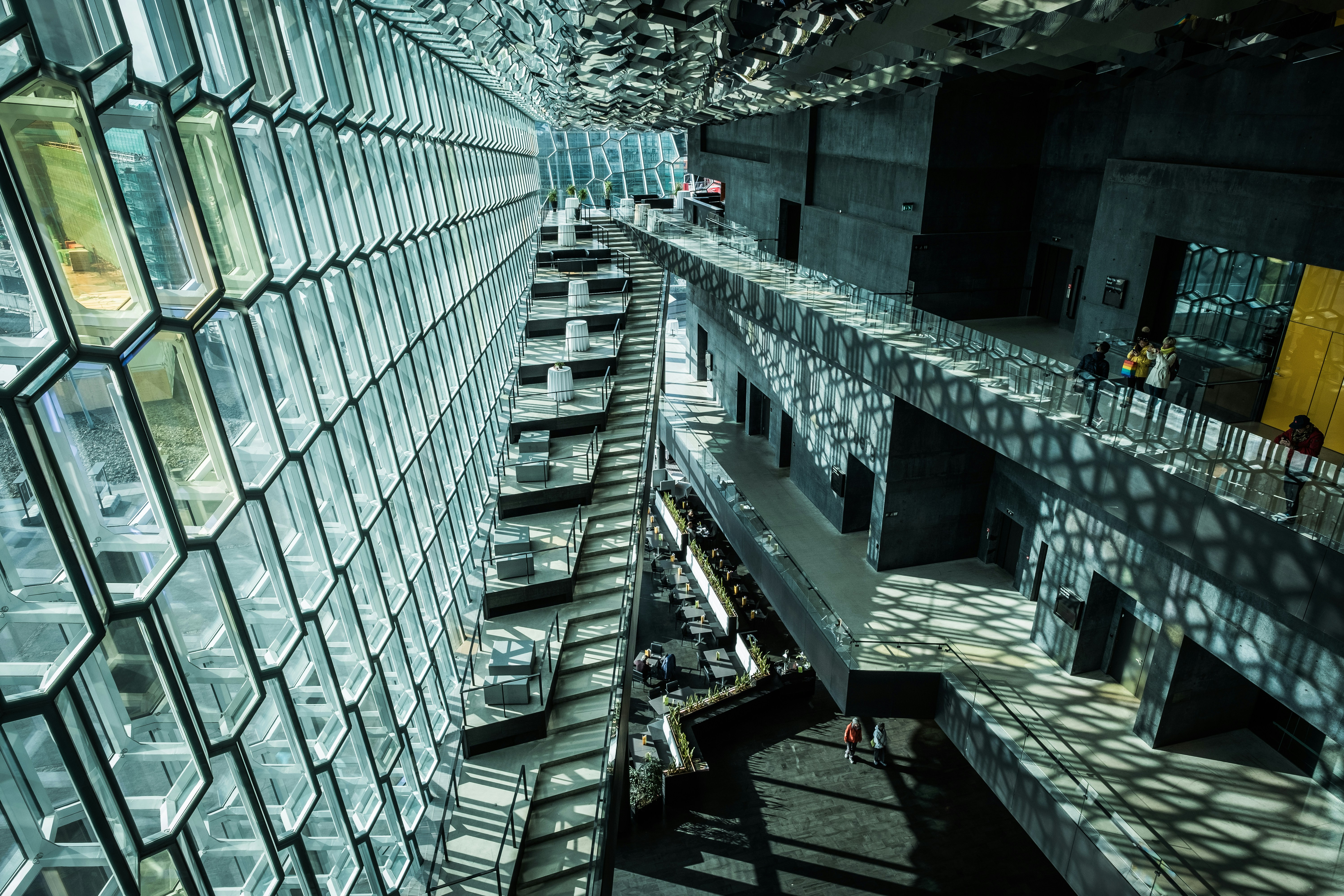 Harpa interior